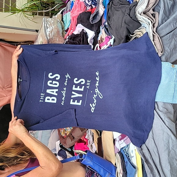 Nightgown - Picture 3 of 3